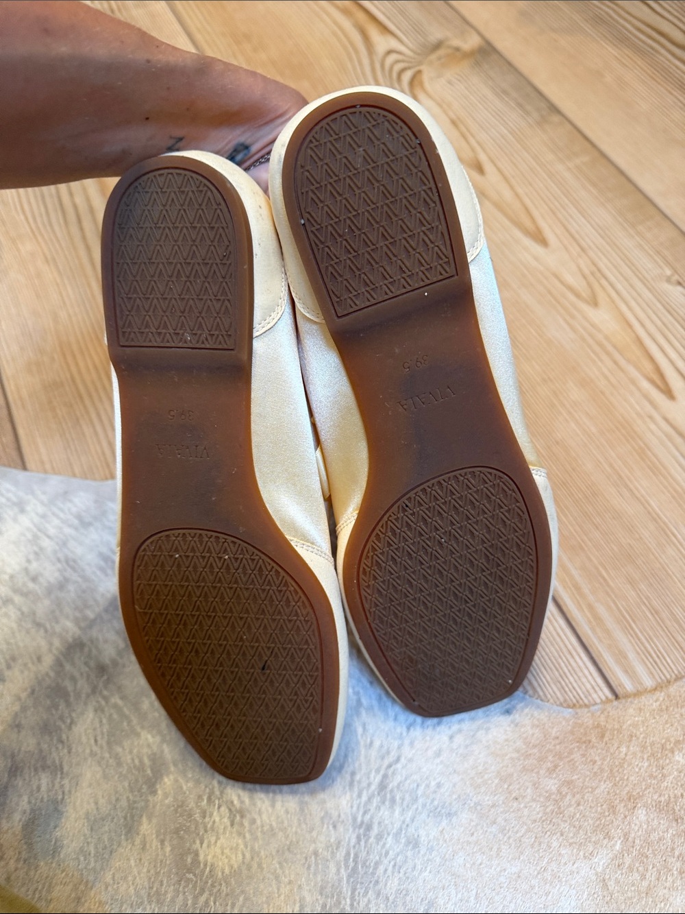 Satin Ribbon Lace-Up Flats in Pale Yellow - Picture 5 of 5